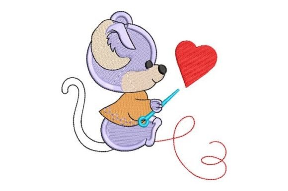Mouse with Heart: A Seasonal Embroidery Gem
